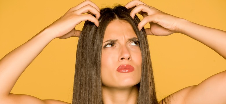 Cel: zredukować wydzielanie sebum. 10 sposobów na łojotok skóry głowy