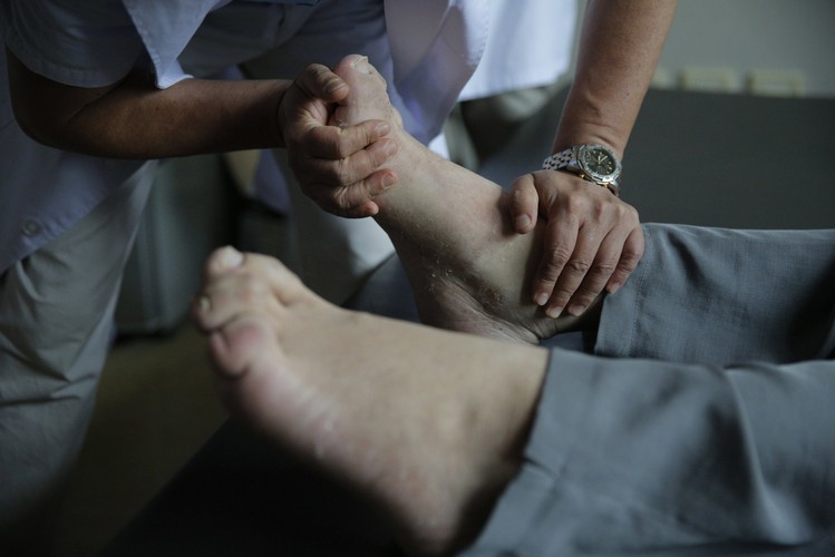 AKTOR I SPORTOWIEC WALCZY O POWRÓT DO ZDROWIA