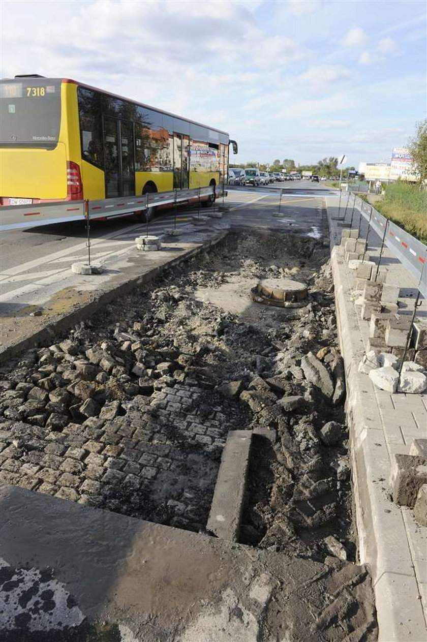 Wrocław: Znowu rozkopali Buforową!