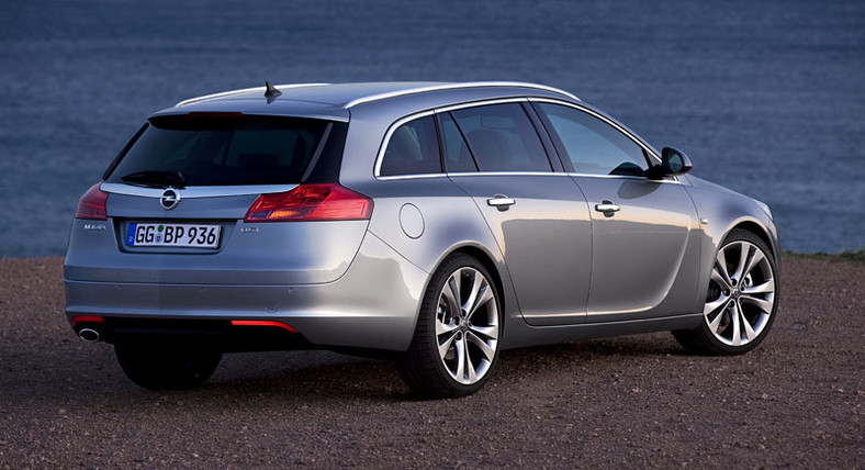 Opel Insignia Sports Tourer: kombi na miarę XXI wieku