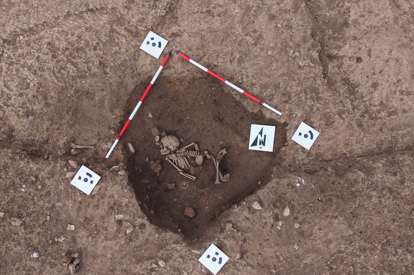 Starčevački grobovi