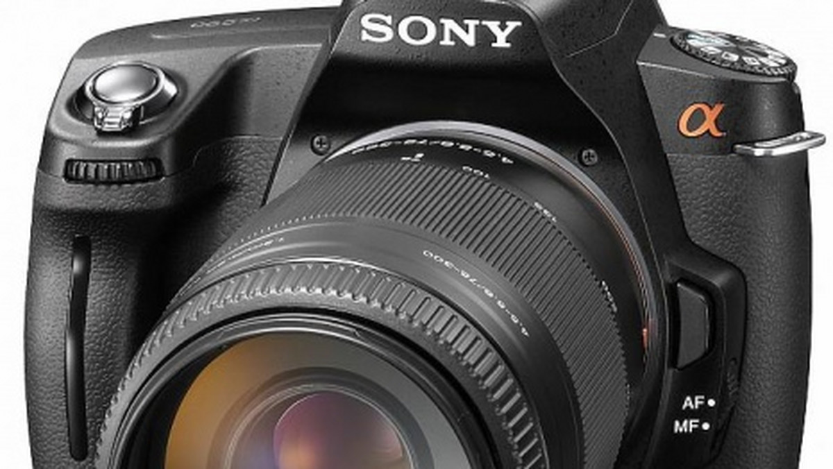 Sony zdecydowanie stawia na nowych użytkowników lustrzanek. To dla nich została przygotowana letnia premiera dwóch nowych aparatów: Sony Alfa A290 oraz Sony Alfa A390.