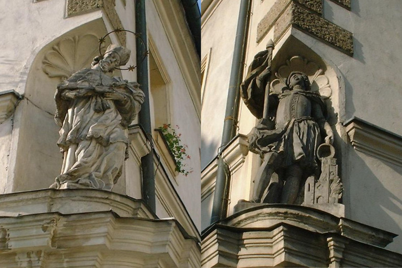 Św. Jan Nepomucen i św. Florian na ratuszu w Głogówku