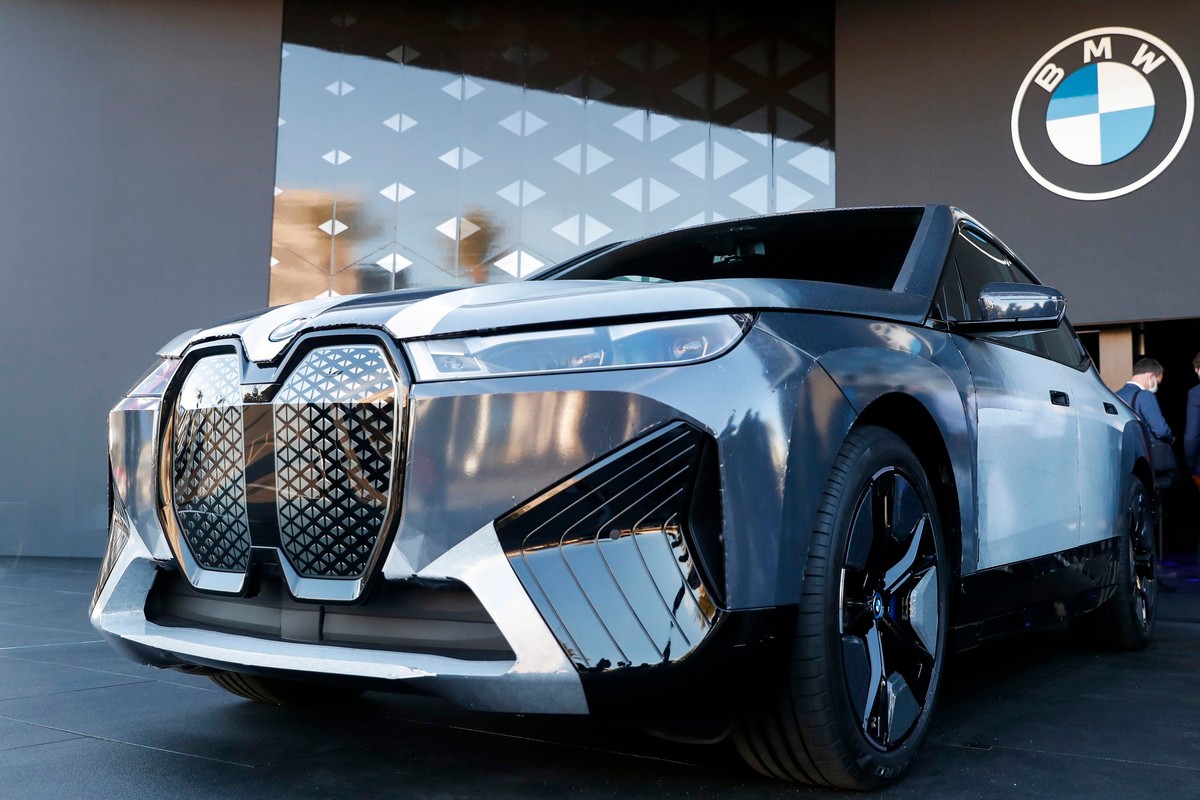 BMW iX Flow z technologią E Ink