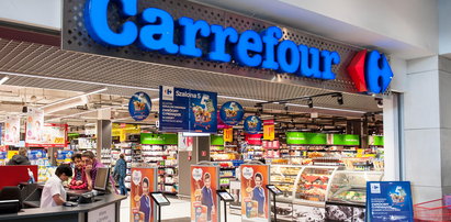 Masowe zwolnienia w Carrefourze