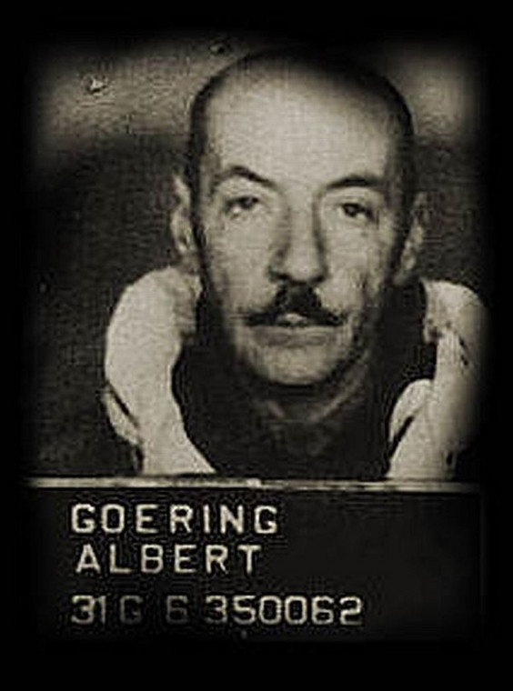 Albert Goering (zdjęcie z alianckiego obozu jenieckiego w sierpniu 1945 r.)