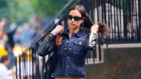 Irina Shayk áttetsző ruhában szabadította fel melleit