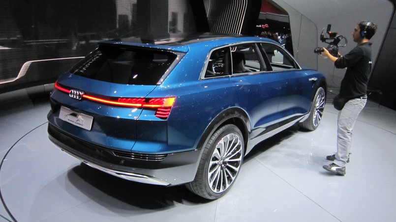 Audi e-tron quattro