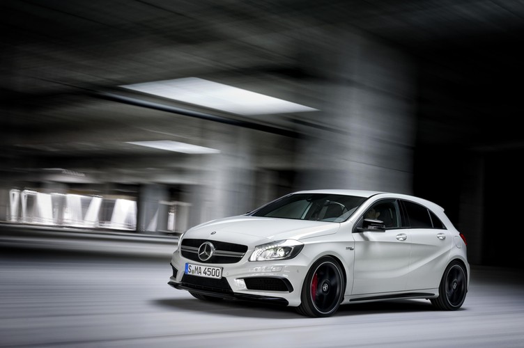 Mercedes A 45 AMG