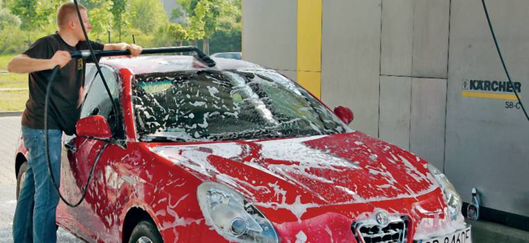Wiosenne mycie auta