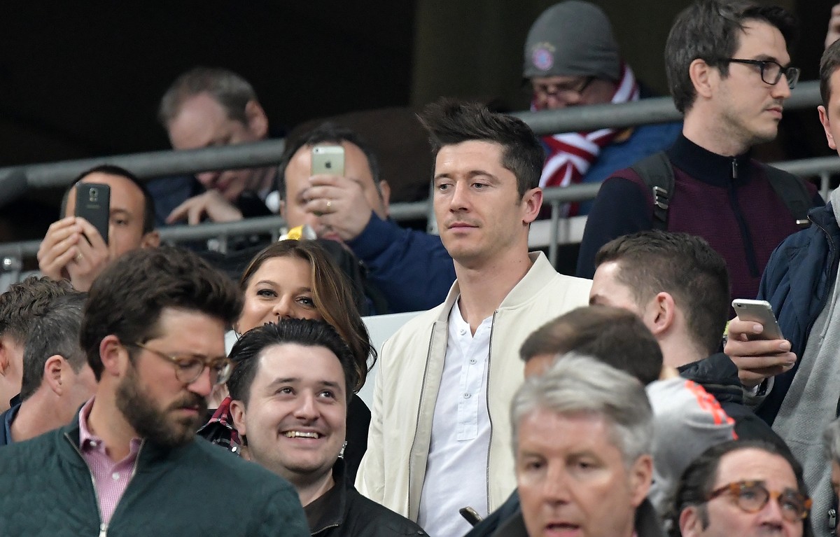 Lewandowski mecz z Realem obejrzał w towarzystwie żony. Niemcy zapewniają, że będzie gotowy na rewanż