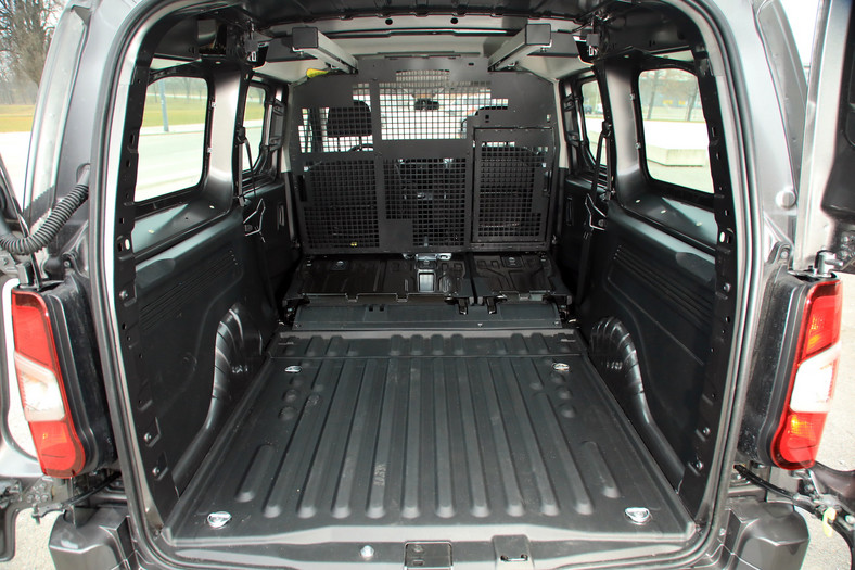 Opel Combo Cargo XL 1.5 D (2021, generacja E)