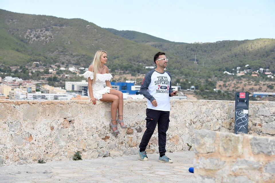 DJ Adamus i Ola Ciupa na Ibizie