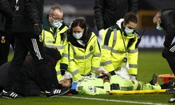 Rui Patricio uderzony kolanem w głowę. Zamroczony bramkarz trafił do szpitala