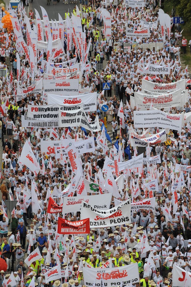 NSZZ "Solidarność": dość biedy