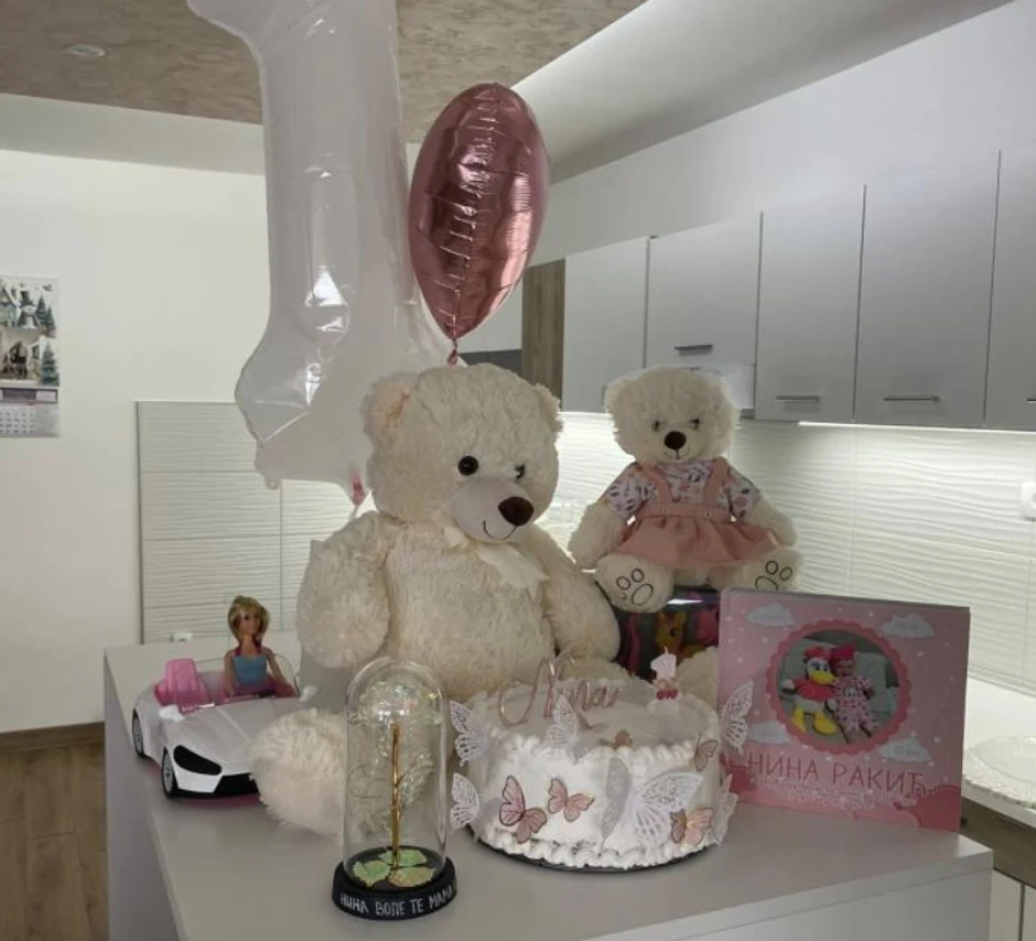 Mama pripremila sve za 1. rođendan koji Nina nije dočekala