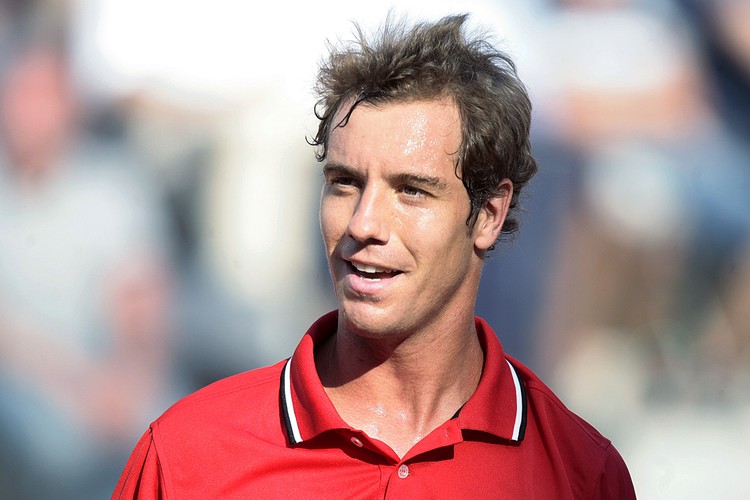 Richard Gasquet. Francuski tenisista został oczyszczony przez Trybunał Arbitrażowy z zarzutu stosowania kokainy. Jak stwierdzono w uzasadnieniu, kokaina znalazła się w organizmie Francuza bez jego wiedzy.