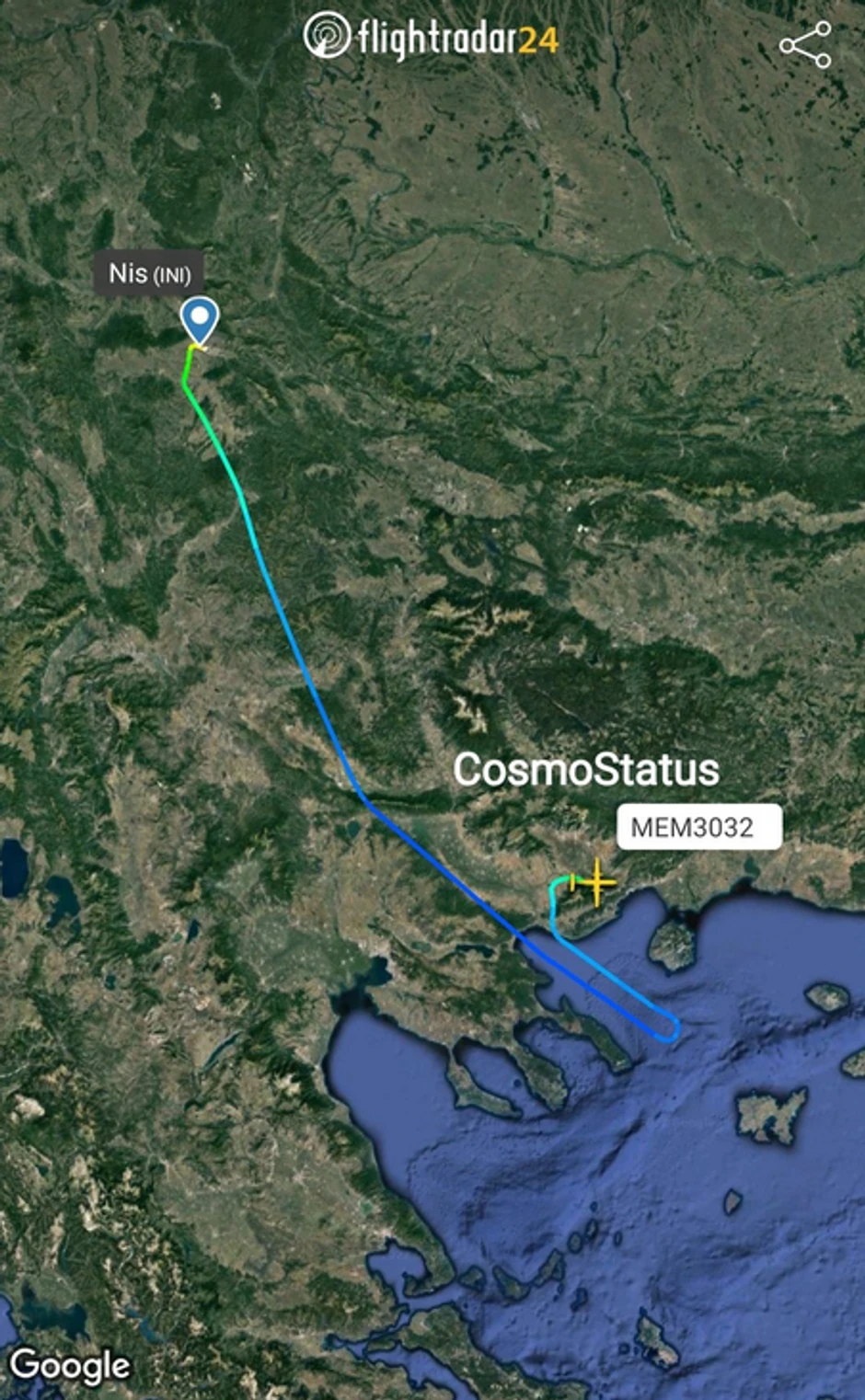 Avion je na pola puta preko Egejskog mora naglo skrenuo nazad ka kopnu