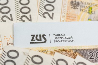 Szykuje się prawdziwa rewolucja w waloryzacji emerytur! Co się zmieni? O ile wzrośnie minimalna emerytura? Kiedy zaczną obowiązywać nowe zasady?