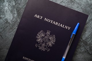 Zakup działek bez faktury. Czy wystarczy akt notarialny, żeby odliczyć VAT?