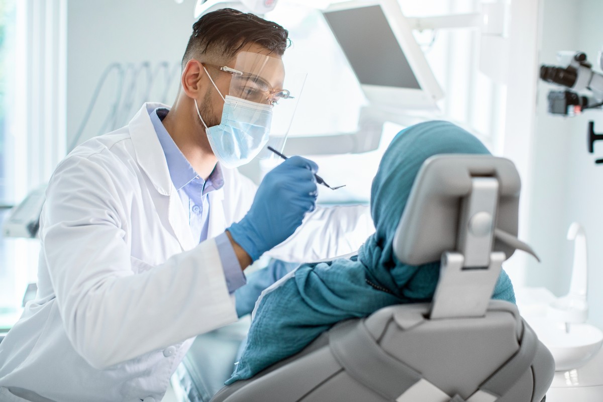 Wzrost cen u dentystów. Polacy zniechęceni