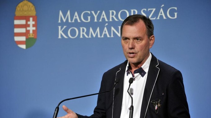 Szlávik szerint esély sincs arra, hogy később influenzaszerű lesz a Covid