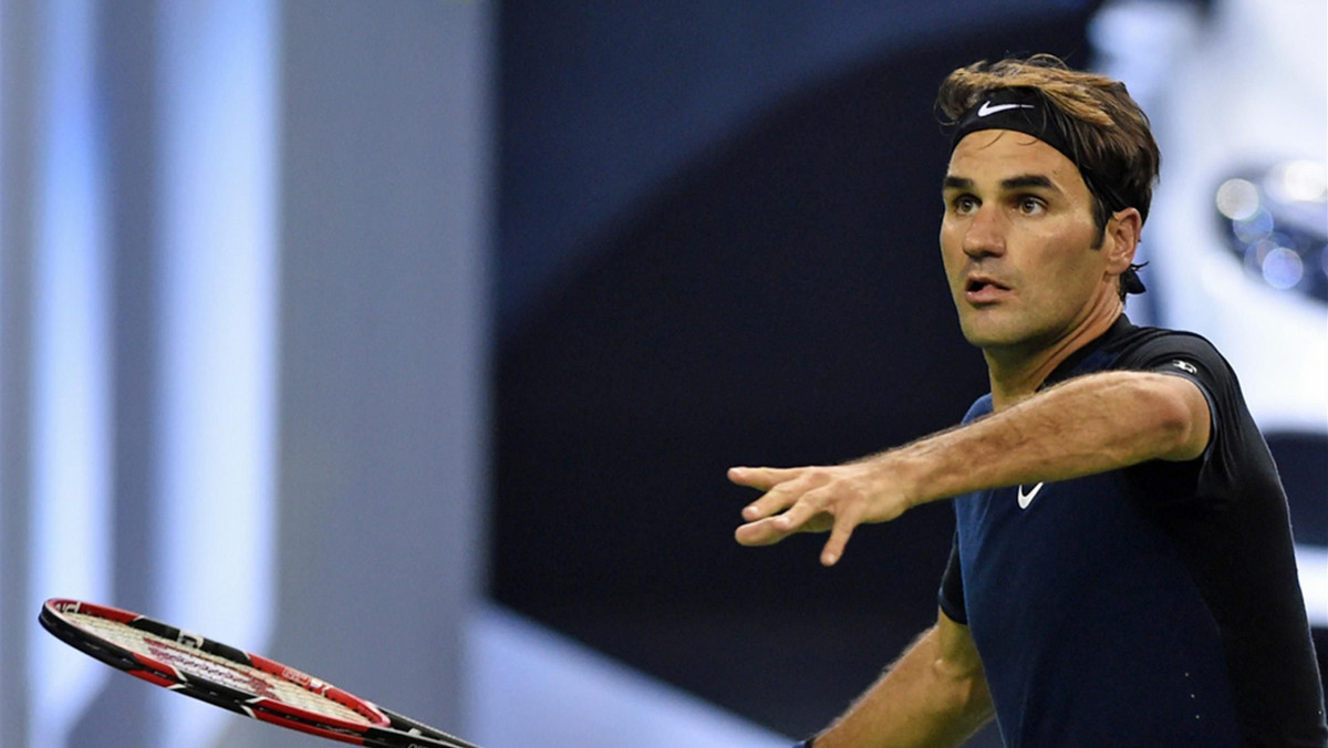 Ubiegłoroczny triumfator turnieju w Szanghaju Roger Federer doznał w tym sezonie niespodziewanej porażki już w swoim pierwszym meczu. - Spodziewałem się ciężkiego boju. Nawet porażki - powiedział po wpadce z Albertem Ramosem-Vinolasem 6:7, 6:2, 3:6.