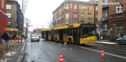 Wyszła z autobusu, mogła zginąć