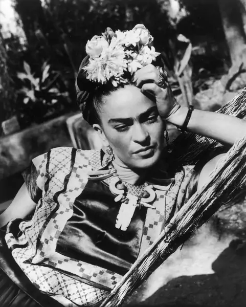 Frida Kahlo / Getty Images / Hulton Archive / Stringer