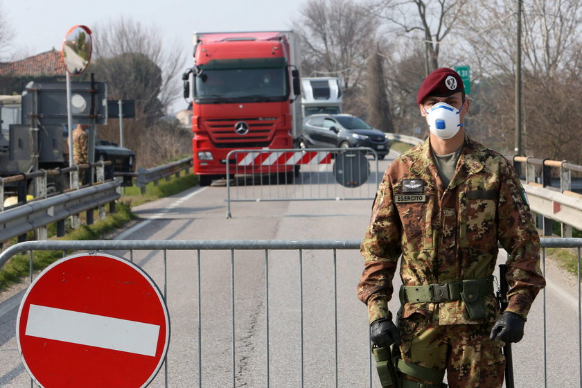 Małe włoskie miasteczko Vo Euganeo drastycznie zmniejszyło liczbę zakażeń koronawirusem