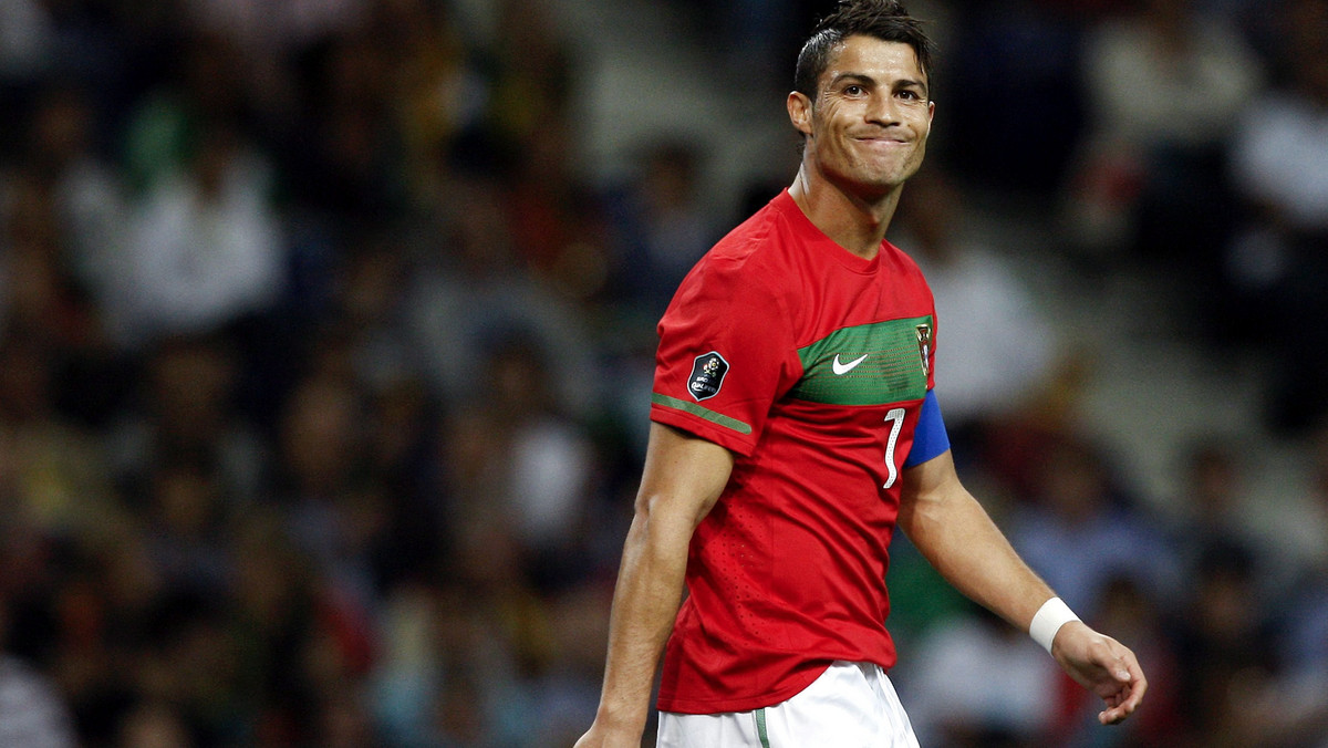 Portugalscy piłkarze dostaną po 100 tys. euro jeśli wygrają baraże do Euro 2012, w których podopieczni Paulo Bento zmierzą się z Bośnią i Hercegowiną.