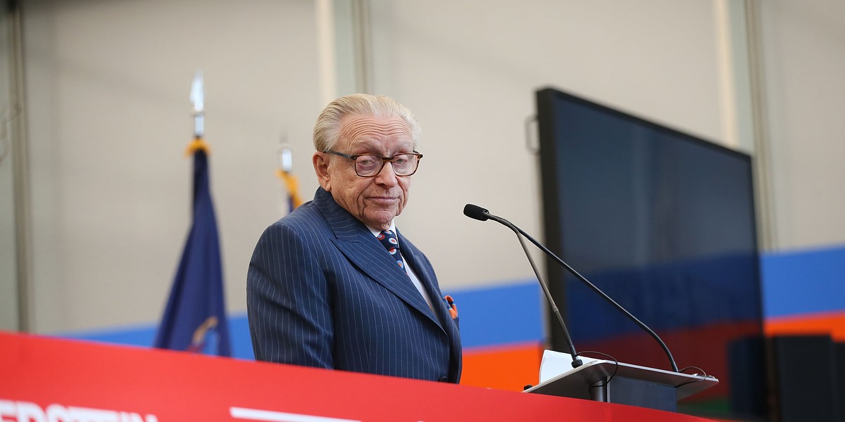 Larry Silverstein, 90-letni potentat branży deweloperskiej, który w rejonie Dolnego Manhattanu zbudował trzy wieżowce i planuje postawić kolejne