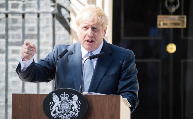 Boris Johnson potępił zamieszki na ulicach Londynu