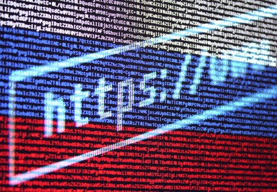 Grupa hakerów wykradała tajne dokumenty wojskowe NATO. Sprzedawali je on-line