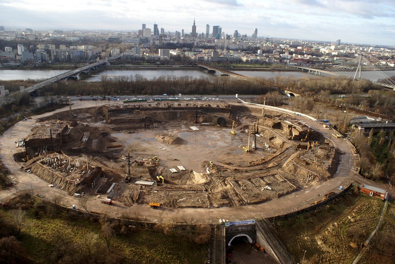 Stadion Dziesięciolecia znika z pamięci