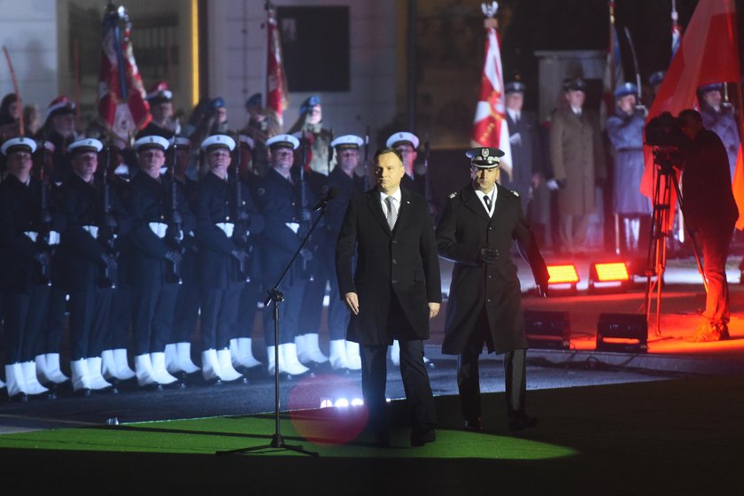 Święto Niepodległości. Odsłonięcie pomnika Lecha Kaczyńskiego