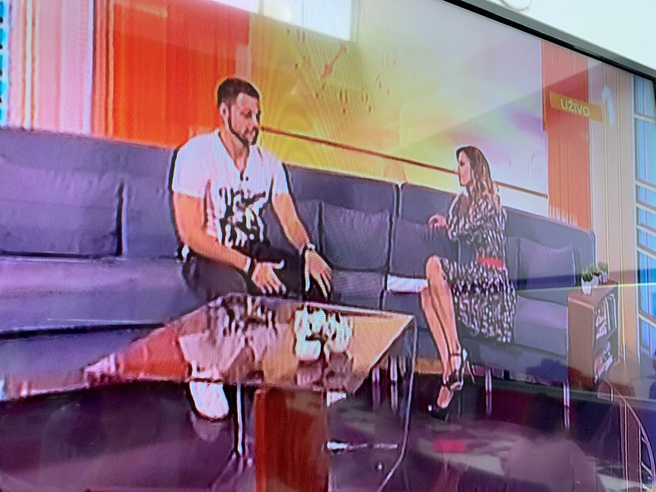 "SVE SE SVELO NA TO DA SE KUKA I PATI" Novi spot Stefana Živojinovića obiluje IZAZOVNIM SCENAMA, a za to je imao DOBAR RAZLOG