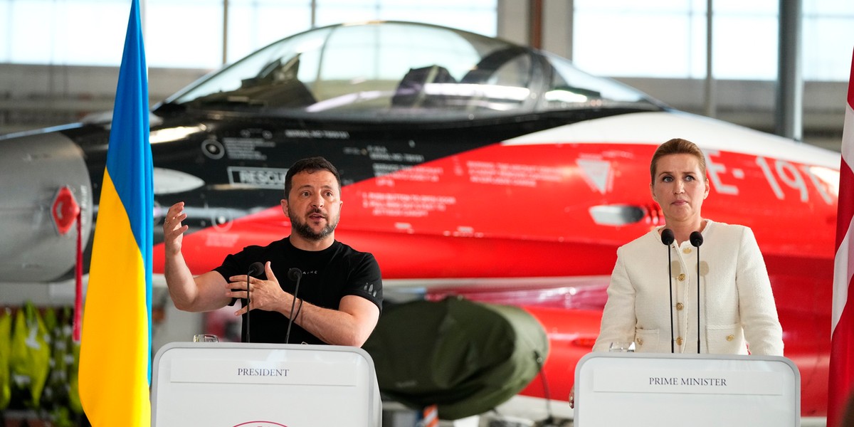 F-16 dla Ukrainy. Prezydent Ukrainy Wołodymyr Zełenski i premier Danii Mette Frederiksen na konferencji prasowej, Dania, 20 sierpnia 2023 r.