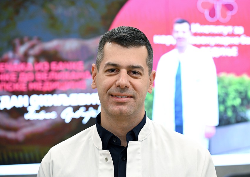 Ovu izuzetno složenu proceduru izveo je asistent dr Bogdan Okiljević