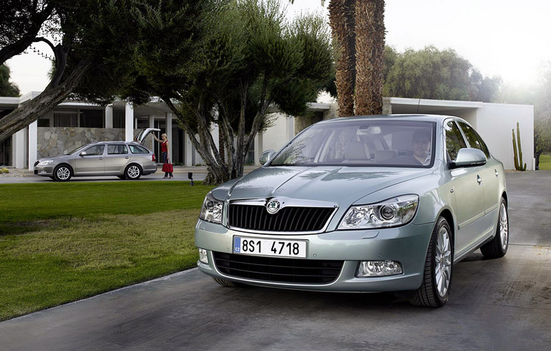 Paryż 2008: Škoda Octavia po liftingu już odkryta (fotogaleria)