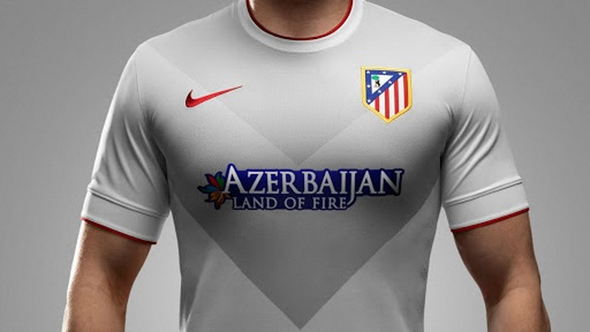 Firma Nike zaprezentowała na swojej stronie internetowej wyjazdowe stroje Atletico Madryt na sezon 2014/2015. Nowe trykoty Rojiblancos znacznie różną się od tych z poprzedniego sezonu.