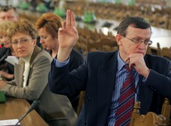 Czego Komorowski życzy Putrze