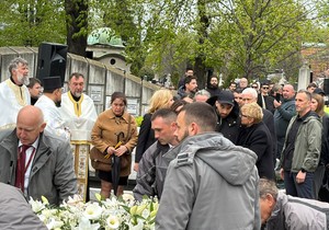 Sahranjen Duško Vujošević