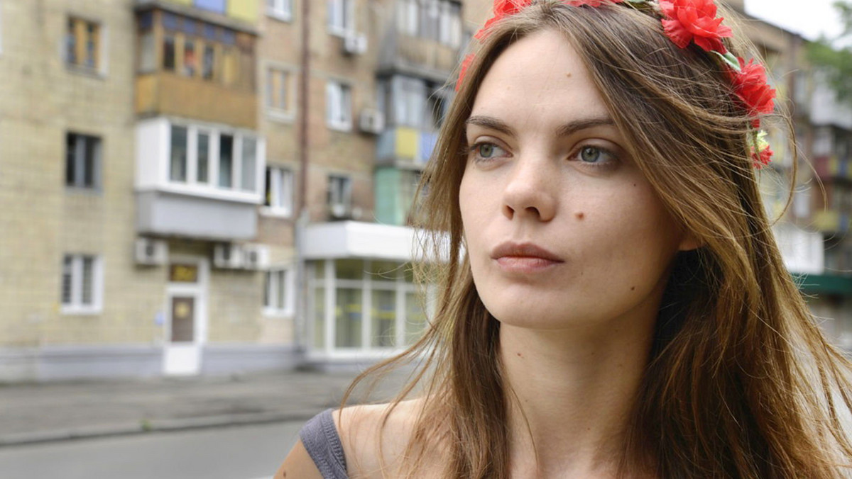 "Nagie ciała i polityka to mieszanka wybuchowa" – tak słowami jednej z bohaterek dokumentu "Jestem Femen" reżyser, Alain Margot, wyjaśnia fenomen radykalnej ukraińskiej grupy feministycznej.