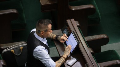 Poseł wstrząśnięty linczem na nauczycielkę z Kielna. Proponuje rewolucyjne zmiany zmiany