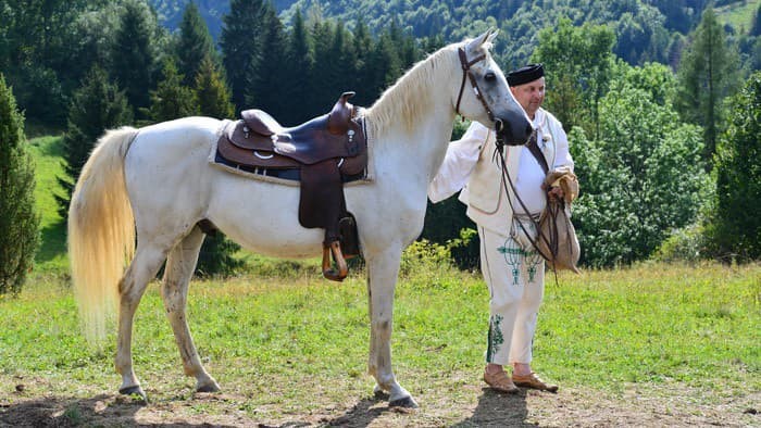 Ondrej ako posol na Farme. 