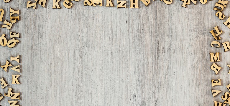 Spoza czy z poza? QUIZ. Jak poprawnie zapiszesz te wyrazy? Tylko kilka pytań jest podchwytliwych, reszta to łatwizna
