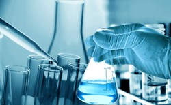 Koronawirus, HIV i AIDS, a w tle... KGB. Teorie spiskowe narzędziem cichej wojny [FELIETON]