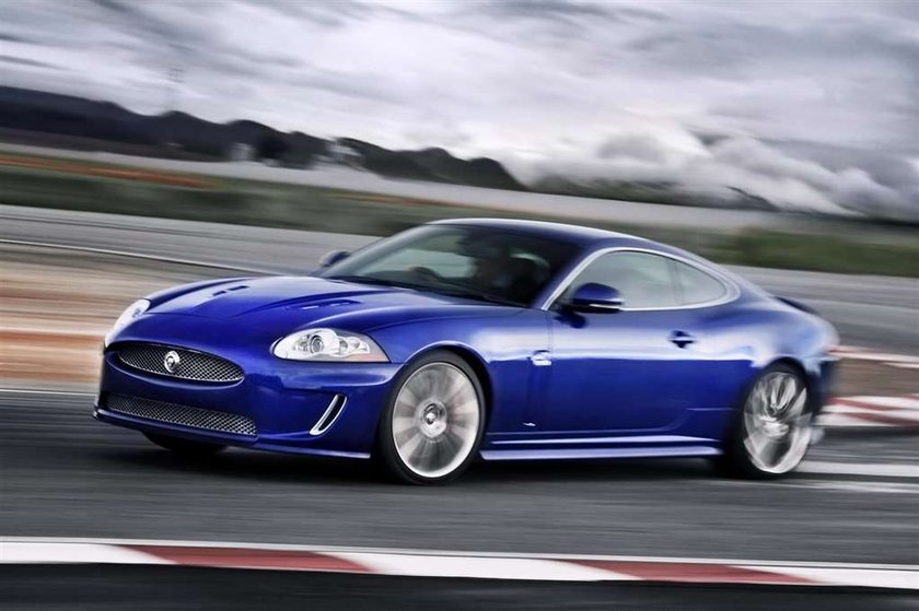 Jaguar XKR: Drapieżnik atakuje