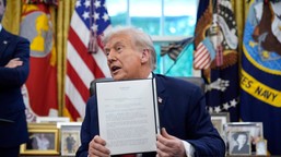 trump odtajni rządowe dokumenty o ufo. "w związku z ogromnym zainteresowaniem"